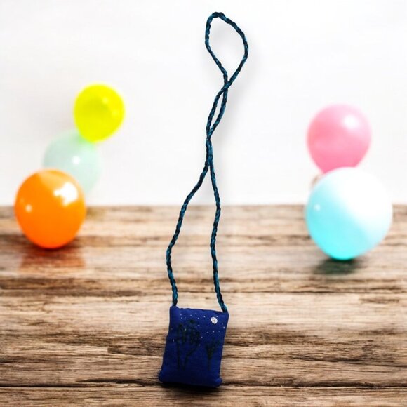 Worsted Necklace with Desert Essences – Seri Mysticism - Picture 1 of 3